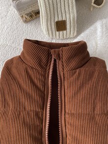 SHEIN 3件套女嬰休閒俏皮風，3D熊貼布繡，立領無袖背心搭配毛茸長袖上衣與喇叭長褲，燈芯絨面料背心，柔軟上衣與長褲，適合日常外出，可愛俏皮百搭3件套 - 棕色 - 查看 7
