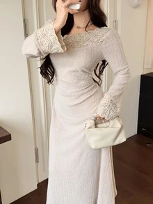 Feyla Women's Chic Midi Dres S With Lace Trim V-Neck Long Sleeves And Ruched Waist Perfect For Everyday Wear - Khaki - View 4