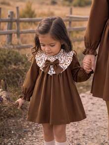 SHEIN Baby Girl Patchwork Floral Frill Trim Stand Collar Bow Decor Cute Dress - Brown - View 1