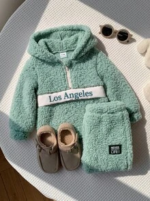 SHEIN 男嬰可愛休閒秋冬米色毛絨連帽衛衣與鬆緊腰長褲套裝 - 綠色 - 查看 4