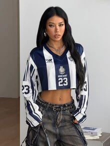 Coolane 女款冬季街頭風外出運動休閒 Blockcore V領休閒運動圖案寬鬆大尺寸短版長袖球衣T恤 - 藍白色 - 查看 4