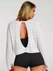 VARSIVA Kaos Olahraga Lengan Panjang Wanita Motif Polkadot dengan Potongan di Bagian Belakang - Hitam dan Putih - View 5