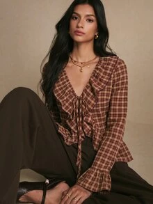 Poéselle 女款格紋荷葉領喇叭袖襯衫，秋季演唱會穿搭，休閒通勤裝，萬聖節街頭風 - 鏽棕色 - 查看 8