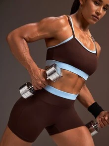Powerista مجموعة حمالة صدر رياضية وشورت نسائي بتصميم ألوان بني وأزرق محددة بحزامين مزدوجين - بني - مشاهدة 6
