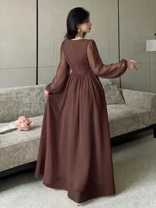 Modelyn 披肩領泡泡長袖收腰不對稱百褶雪紡大裙擺洋裝，適合婚禮新娘、單身派對，柔粉色，秋季浪漫優雅風 - 棕色 - 查看 2