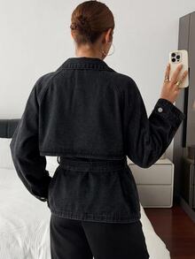 DAZY 女款翻領腰帶裝飾短版休閒牛仔夾克外套 - 黑色 - 查看 8
