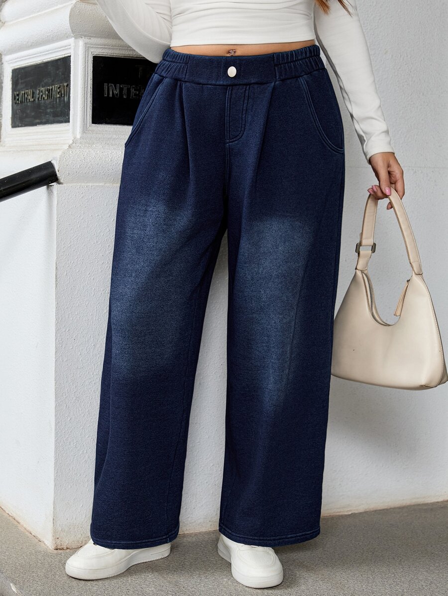 Flexra Plus Size Women's Thickened Winter Casual Wide Leg Jeans - Dark Wash - View 1