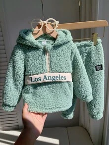 SHEIN 男嬰可愛休閒秋冬米色毛絨連帽衛衣與鬆緊腰長褲套裝 - 綠色 - 查看 7