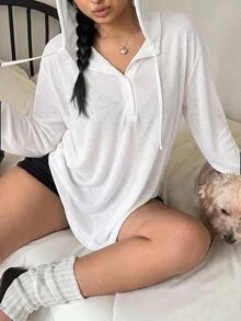 Vibekara 休閒優雅極簡風連帽寬鬆修身套頭底層T恤，大尺碼女款，秋冬灰色 - 白色 - 查看 3