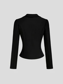 Sweetra Áo blazer nữ tay dài cổ tim cài nút kim loại - màu đen - Xem 2