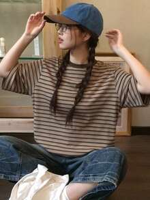 DAZY 對比色條紋上衣休閒日常韓系風格春秋女款T恤 - 卡其色 - 查看 1