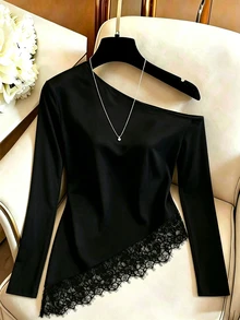SHEIN LUNE CURVE Plus Size Asymmetrical Hem Lace Patchwork Asymmetrical Shoulder T-Shirt - Black - View 3