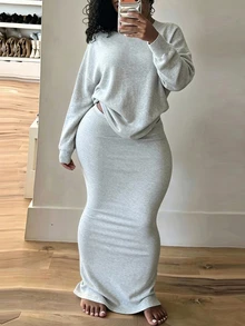 INAWLY Solva Bộ 2 món áo nỉ tay dài vai trễ và chân váy màu trơn phong cách thường ngày cho nữ - Xám - Xem 1