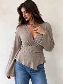Elegantrix Kaos Kasual Prancis Ukuran Besar dengan Tekstur Bergaris Halus, Desain Pinggang Lilit, Lembut, Elastis & Membentuk Tubuh - Aprikot - View 1
