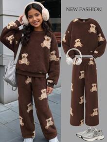 SHEIN Kids Tween Girl Autumn Winter Cartoon Pattern Plush Bear Print Loose Crew Neck Long Sleeve Pullover Sweatshirt And Pleated Wide Leg Long Pants Set - Coffee Brown - View 4