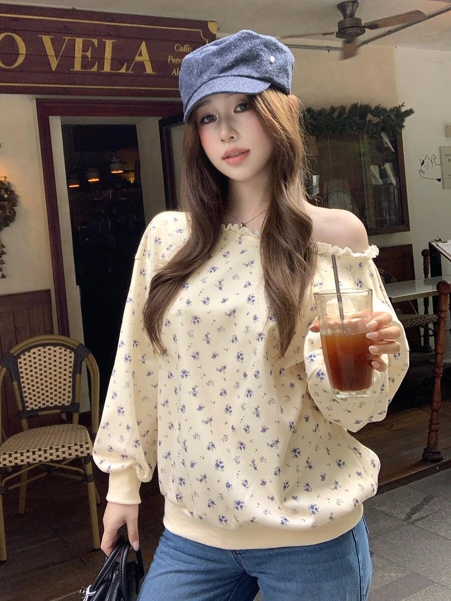 DAZY 女款寬鬆版型保暖內裡不對稱圖案字母印花運動衫 - 米色 - 查看 1