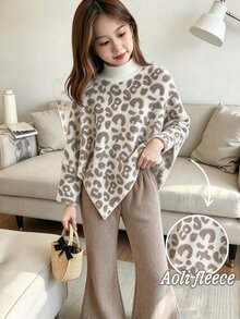 SHEIN Elladie kids Tween女孩秋冬休閒T恤套裝，不對稱設計高領抓絨豹紋長袖上衣搭配卡其色休閒喇叭長褲，2件套，適合秋冬，可愛俏皮簡約舒適，適合外出、度假、派對穿搭 - 卡其色 - 查看 6