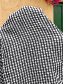 SHEIN جمبسوت كاجوال متعدد الاستخدامات للحوامل للعطلات بخطوط وربطة أمامية - أبيض وأسود - مشاهدة 6