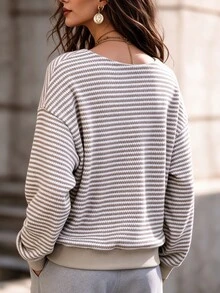 Selianne Sweatshirt Rajut Bergaris Asimetris Bahu Terbuka Wanita 2026, Atasan Pullover Longgar Lengan Panjang; Kesempatan: Perjalanan Harian, Gaya Jalanan, Kencan Akhir Pekan - Khaki - View 2