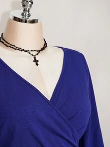 SHEIN ICON 女款大尺碼黑色夏季哥德風性感夜店約會派對夜店 T-shirt，復古優雅 V 領荷葉袖修身 Y2K 風格 - 寶藍色 - 查看 8