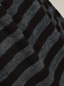 SHEIN ICON 女款大尺碼復古性感千禧風Y2K簡約休閒日常通勤街頭風黑灰條紋深V領二合一上衣 - 棕色 - 查看 11