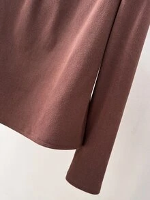 Rusticease Middle-Aged Women Solid Color Pleated Casual Daily T-Shirt - Brown - View 4