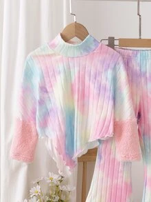 SHEIN 女童紮染羅紋兩件套，半高領不對稱上衣搭配毛絨拼接袖口 + 喇叭寬腿褲套裝，拍照吸睛派對穿搭，春/秋季 - 彩色 - 查看 5