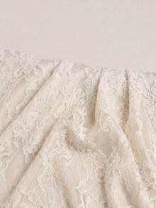 SHEIN 青少年女孩杏色針織蕾絲不對稱單肩中長洋裝，金色花卉裝飾，優雅單肩設計，純色長洋裝，秋冬疊穿，舞會禮服，畢業禮服，優雅女孩茶會穿搭，白色洋裝 - 彩色 - 查看 4