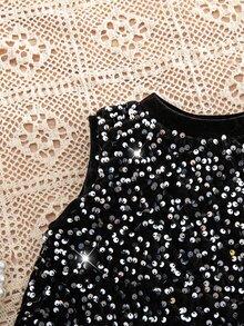 Young Girl Knitted Plush Sequin Casual Sleeveless Dress - Black - View 6