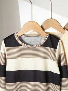 SHEIN 男童圓領長袖T恤，對比條紋，黑色、卡其色，3色可選。簡約百搭版型，百搭易搭配。適合作為秋季百搭上衣，完美適用於學校、日常出遊等，可單穿或疊穿 - 彩色 - 查看 6