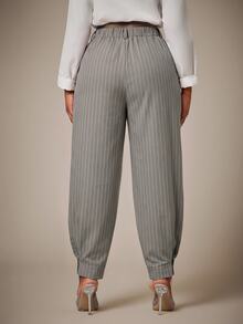 SHEIN CURVE+ Plus Size Striped High Waist Pleated Cuffed Pants, Suitable For Daily Commute - Grey - View 2