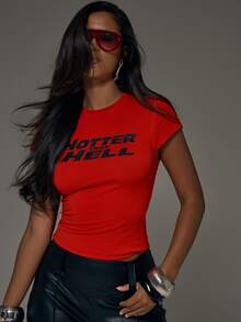 MUSERA 圖案印花 Hotter Than Hell 修身圓領短袖T恤，日常休閒可愛外出穿搭，萬聖節 Y2K 風格 - 紅色 - 查看 3