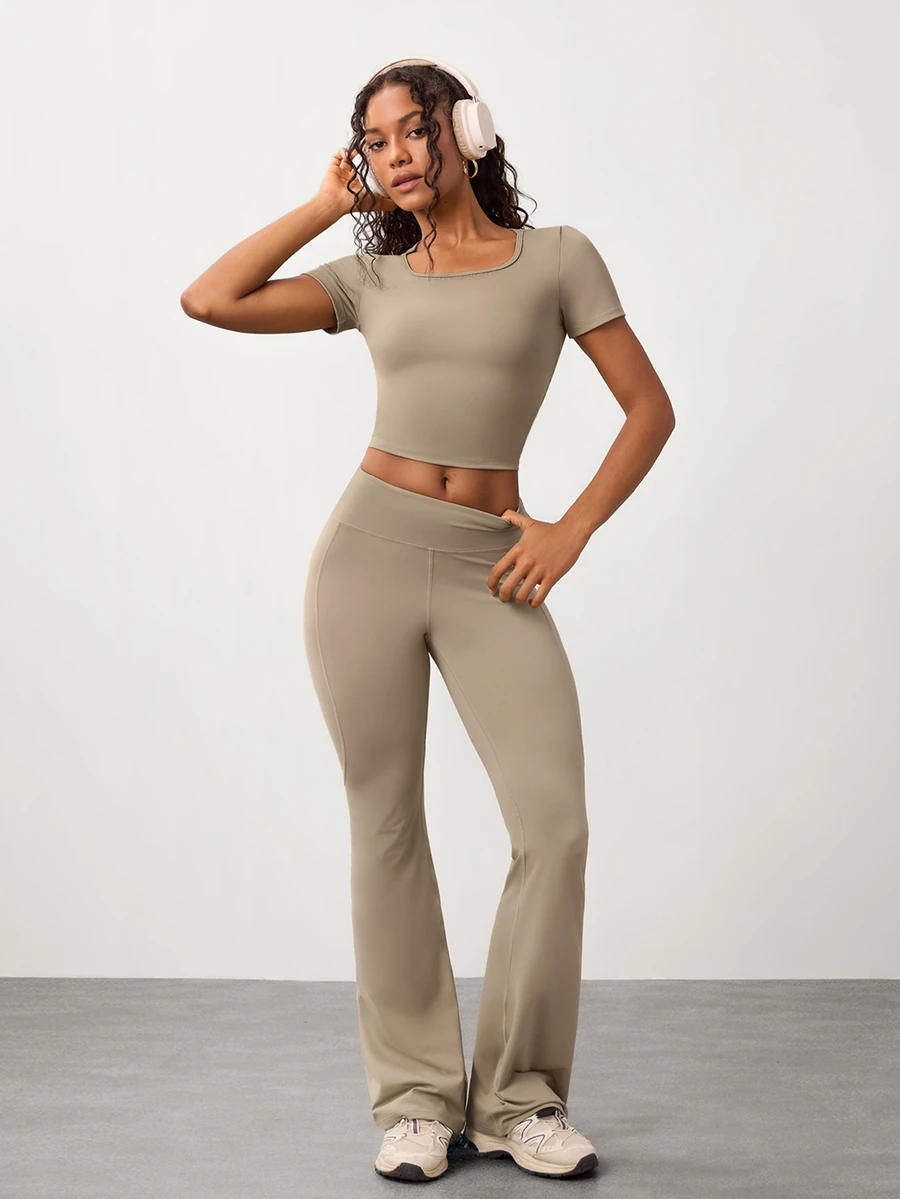 Dewbera Dewbera Women's Solid Color Short Sleeve Top And Leggings Casual Daily Sports Set - Camel - View 1