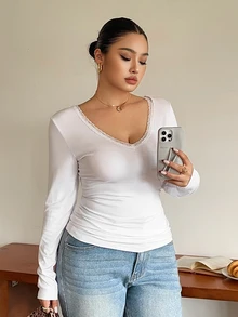 Livesso Contrast Lace V-Neck Simple Fitted Long Sleeve T-Shirt - Beige - View 5