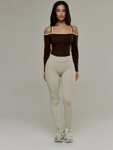 Musera Sport Cross Strap Off The Shoulder Contrast Colour Fitted Long Sleeve Top Winter Autumn Gym Pilates Fitness Daily Casual - Coffee Brown - View 3