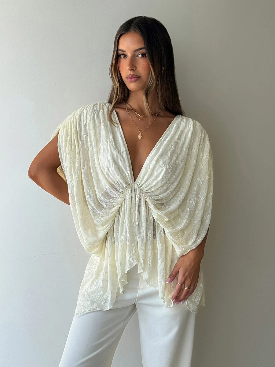 Aloruh Women's Sweet Pleated Lace Asymmetrical Hem Top - Apricot - View 1