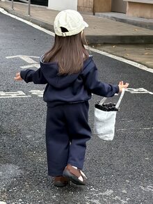 DAZY Infant (Girl) Plaid Patchwork Long Sleeve Autumn/Winter 2 Pieces Sweatshirt Set - Navy Blue - View 5