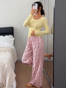 DAZY 2pcs/Set Women's Slim Fit Solid Long Sleeve T-Shirt & Plaid Straight Leg Long Pajama Pants Sleepwear Set - Yellow - View 3