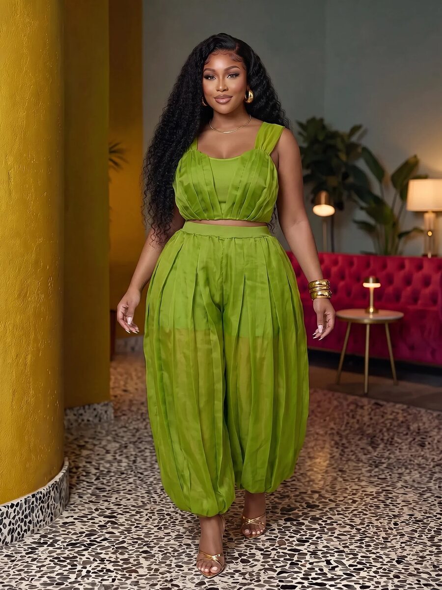 Slaydiva Plus Size Women's Pleated Design Cropped Sleeveless Top And Lantern Pants Fashion Set