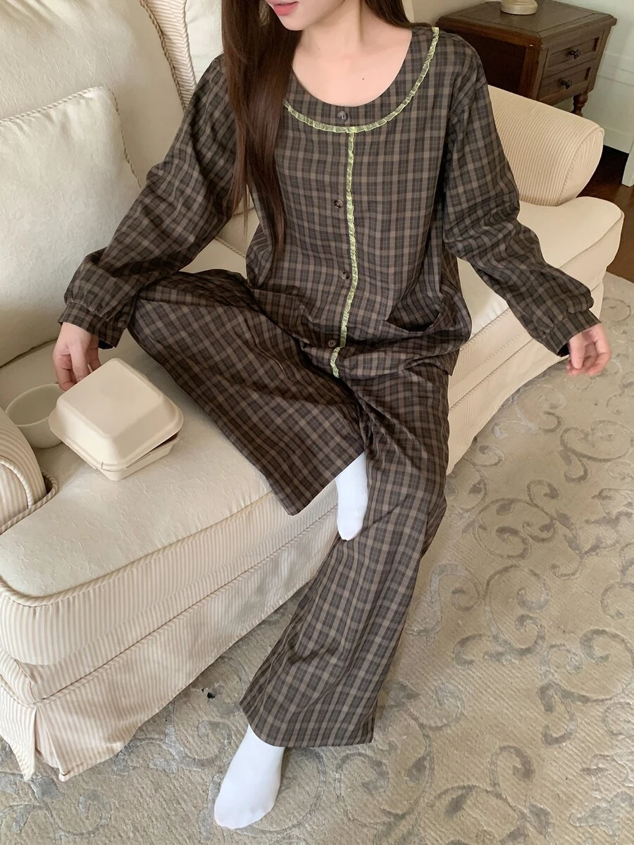 DAZY 女款格紋單排扣長袖上衣與長褲睡衣套裝 - 軍綠色 - 查看 1