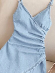 Breezaya 女款純色百褶休閒日常夏季細肩帶牛仔洋裝 - 淺色水洗藍 - 查看 9