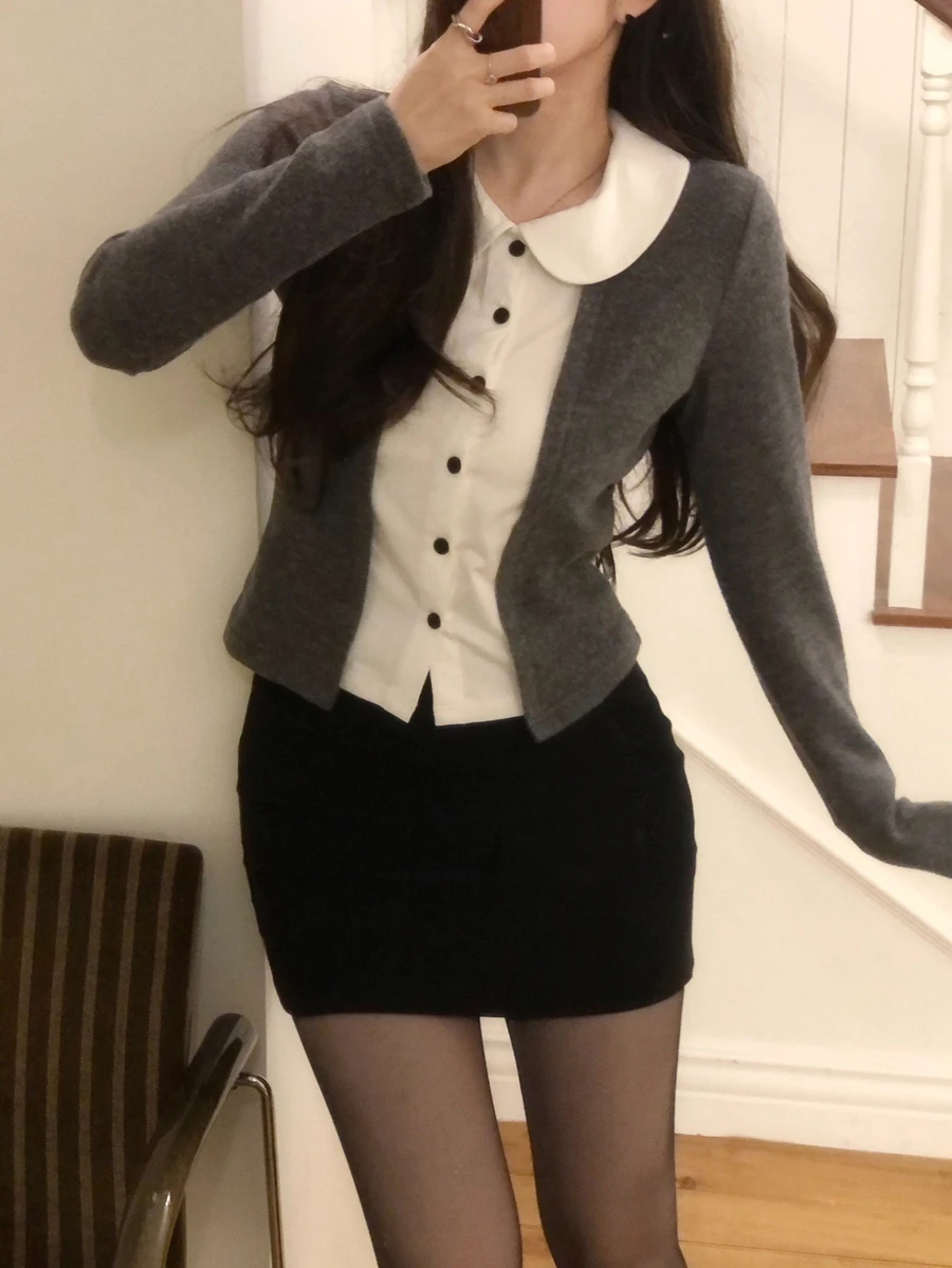 DAZY Women's Contrast Color Lapel Long Sleeve Korean Style T-Shirt - Grey - View 1