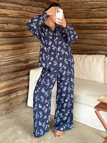 Dazy Plus Floral Line Drawing Pattern All-Over Print Textured Crepe Fabric Contrast Button Decor Pajama Set - Navy Blue - View 6