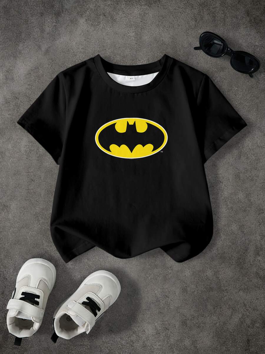 BATMAN X SHEIN 小男孩時尚印花圓領短袖T恤,休閒款 - 白色 - 查看 1