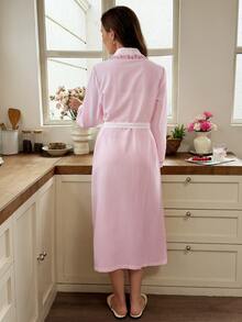Snug Reverie رداء نسائي بطبعة مخططة وأكمام طويلة، بأسلوب منعش، مزين بحافة دانتيل زهرية، مناسب لجميع الفصول، ملابس منزلية مريحة - وردي فاتح - مشاهدة 2