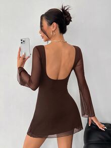 SHEIN PETITE 女款黑色新款性感露背長喇叭袖網紗洋裝，早秋陽光裙，適合嬌小女性夜晚外出約會穿著 - 巧克力棕 - 查看 1