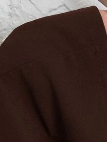 SHEIN PETITE 適合通勤的夏季穿著，女款黑色單扣披肩領西裝外套，商務休閒優雅風，適合嬌小身型，教師節辦公室商務穿搭 - 摩卡棕 - 查看 8