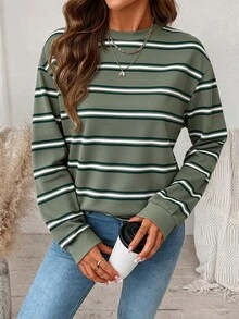SHEIN LUNE بلوزة رياضية بأكمام طويلة مخططة بألوان متباينة مقاس كبير للعطلات والسفر - متعدد الألوان - مشاهدة 5