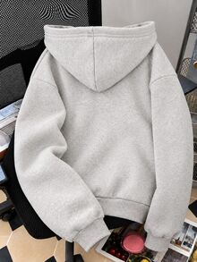 SHEIN Coolqubz 1件青少年連帽衛衣，柔軟舒適面料，易穿脫，適合秋冬、戶外、運動、學校及各種場合，男童灰色經典連帽衛衣，大前口袋，時尚印花設計，寬鬆版型，青少年必備熱銷衛衣 - 淺灰色 - 查看 2