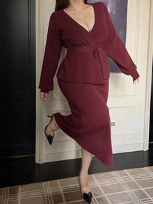 Dazy Plus Autumn/Winter New Elegant Solid Color V-Neck Tie-Front Bodycon Wrap Skirt, New Year Red 2 Pieces Set - Burgundy - View 4